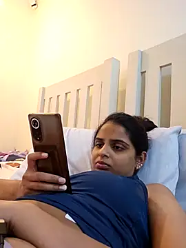 Snapshot of DirtySnowball69 chatting on 02/25/25, 04:31 DirtySnowball69 online show from 02/25/25, 04:31