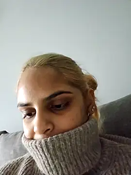 Snapshot of DirtySnowball69 chatting on 09/19/25, 01:34 DirtySnowball69 online show from 09/19/25, 01:34