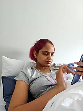 Snapshot of DirtySnowball69 chatting on 10/16/25, 10:38 DirtySnowball69 online show from 10/16/25, 10:38