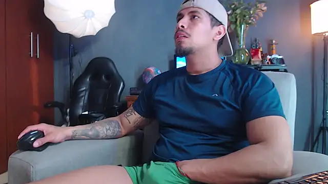 Snapshot of geirge_teacherxx chatting on 11/04/25, 09:58 geirge teacherxx online show from 11/04/25, 09:58