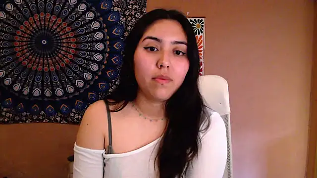 Snapshot of IntimateTales chatting on 03/12/25, 04:46 IntimateTales online show from 03/12/25, 04:46