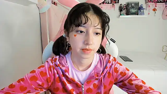 Snapshot of cherrycute chatting on 12/03/24, 04:03 cherrycute online show from 12/03/24, 04:03