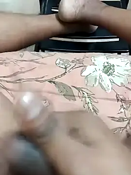 Snapshot of Indianshine chatting on 02/13/26, 05:25 Indianshine online show from 02/13/26, 05:25