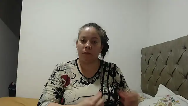 Snapshot of tiffany_horny_1 chatting on 01/23/25, 06:49 tiffany horny 1 online show from 01/23/25, 06:49