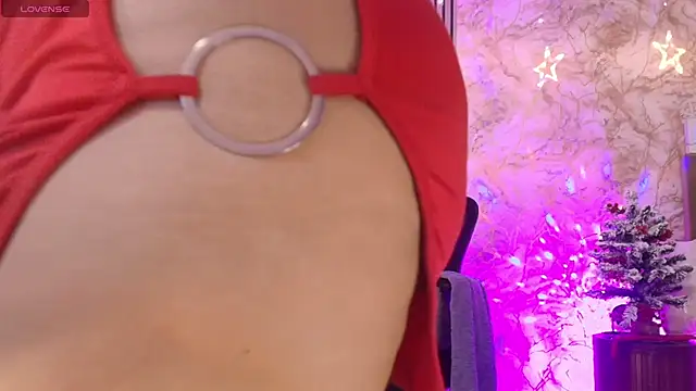 JuliRamirez online show from 12/21/25, 12:23