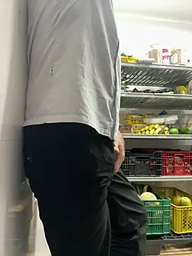 Snapshot of xavier_1988 chatting on 01/24/25, 10:41 xavier 1988 online show from 01/24/25, 10:41