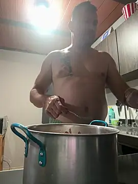 Snapshot of xavier_1988 chatting on 02/21/26, 09:49 xavier 1988 online show from 02/21/26, 09:49