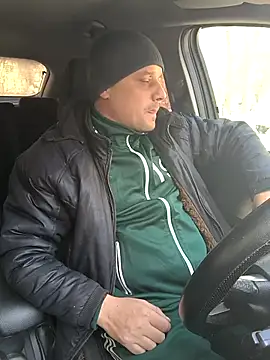 DanielOhCool online show from 02/19/25, 10:34