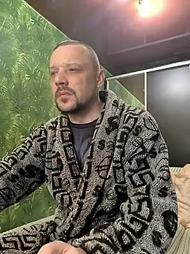 DanielOhCool online show from 04/10/26, 04:06