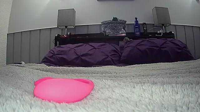 Snapshot of alexassts chatting on 09/29/25, 01:33 alexassts online show from 09/29/25, 01:33