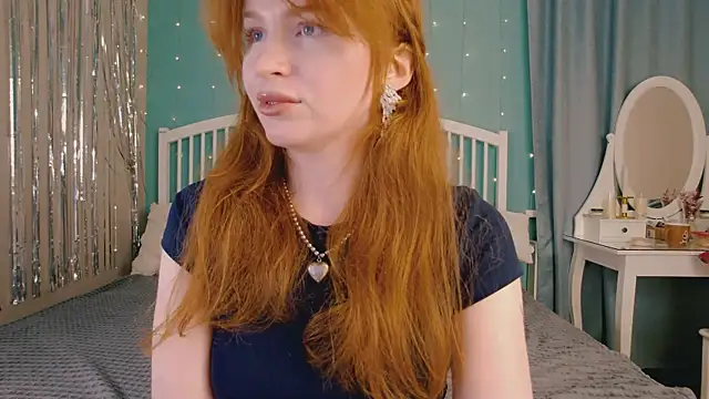 Snapshot of GingerArin chatting on 08/03/26, 01:27 GingerArin online show from 08/03/26, 01:27