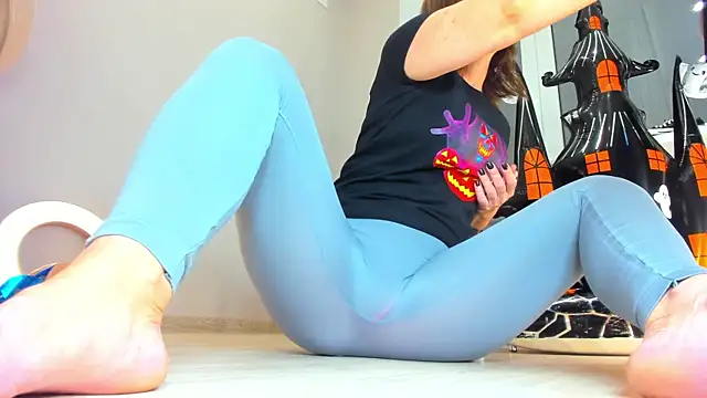 Girl Squirts online show from 10/25/25, 03:25