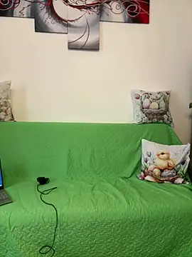 Snapshot of ChiIul11 chatting on 04/13/26, 09:48 ChiIul11 online show from 04/13/26, 09:48