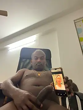 strongguyindia online show from 02/25/26, 09:35