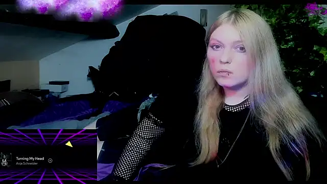 Snapshot of Blacklim00n chatting on 12/06/24, 02:24 Blacklim00n online show from 12/06/24, 02:24