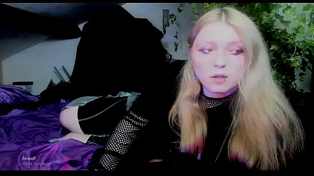 Snapshot of Blacklim00n chatting on 02/22/25, 12:16 Blacklim00n online show from 02/22/25, 12:16