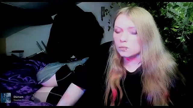 Snapshot of Blacklim00n chatting on 02/27/25, 04:41 Blacklim00n online show from 02/27/25, 04:41