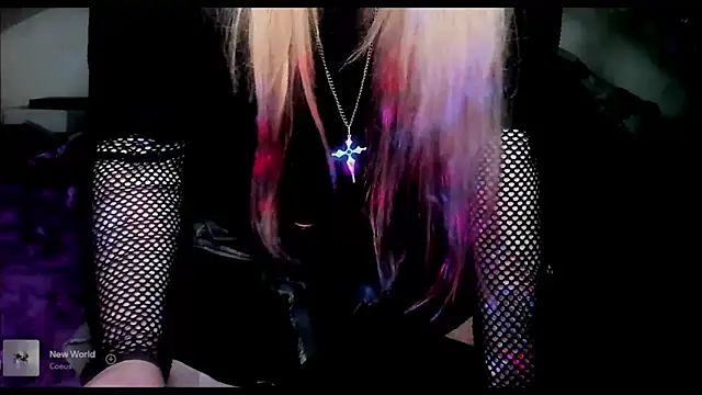 Snapshot of Blacklim00n chatting on 03/04/25, 01:23 Blacklim00n online show from 03/04/25, 01:23