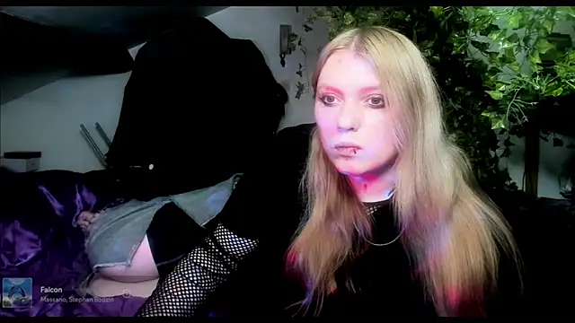 Snapshot of Blacklim00n chatting on 03/07/25, 10:54 Blacklim00n online show from 03/07/25, 10:54