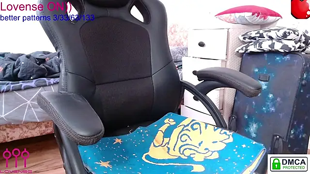 sweet cute cat online show from 03/17/25, 07:35