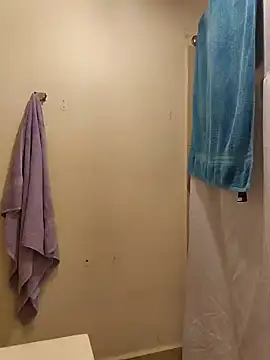 tropikboy online show from 10/13/25, 04:23