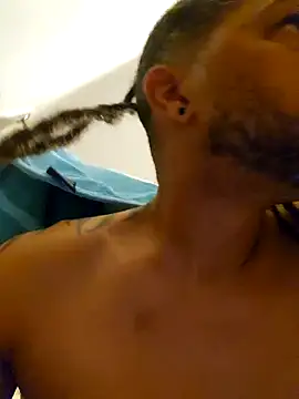 tropikboy online show from 10/15/25, 10:04