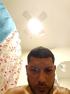 tropikboy online show from 12/17/25, 09:48