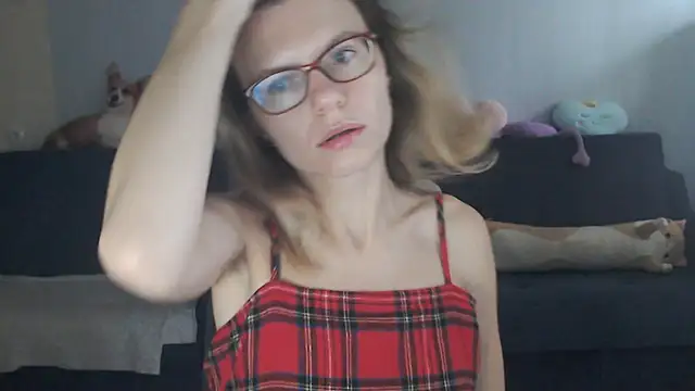 night is dark online show from 09/22/25, 11:34