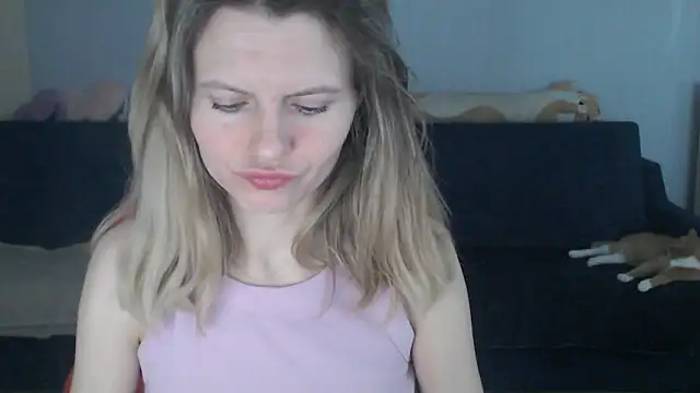 Snapshot of night_is_dark chatting on 03/13/26, 10:27 night is dark online show from 03/13/26, 10:27