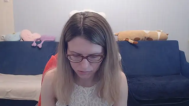 Snapshot of night_is_dark chatting on 04/21/26, 06:01 night is dark online show from 04/21/26, 06:01