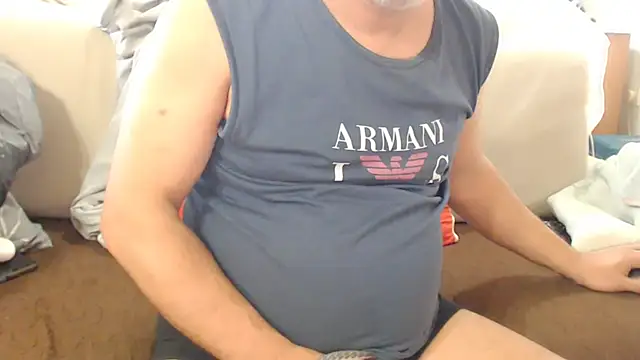 Snapshot of LiONTURK chatting on 02/05/25, 05:41 LiONTURK online show from 02/05/25, 05:41