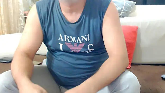 Snapshot of LiONTURK chatting on 02/09/25, 05:43 LiONTURK online show from 02/09/25, 05:43