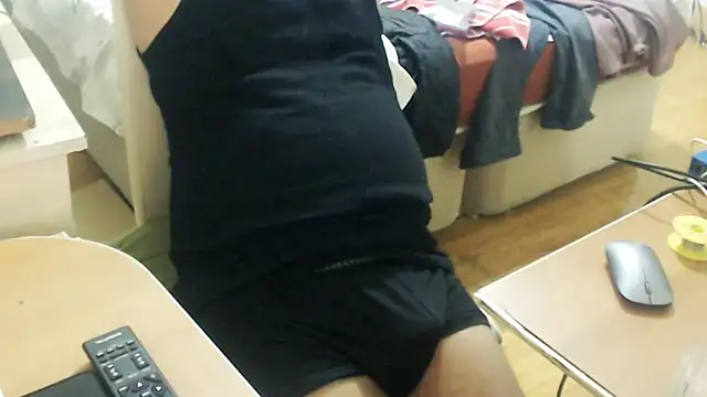 Snapshot of LiONTURK chatting on 09/21/25, 10:11 LiONTURK online show from 09/21/25, 10:11