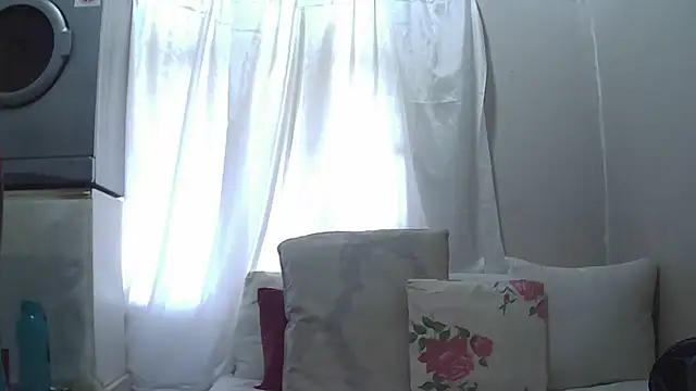 Delicioussexy online show from 10/14/25, 05:52