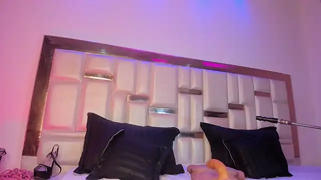 Gavii Prietto online show from 03/15/25, 04:02