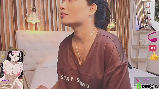 Snapshot of valerie_lya chatting on 04/06/26, 12:39 valerie lya online show from 04/06/26, 12:39