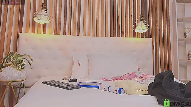 Snapshot of valerie_lya chatting on 04/08/26, 01:33 valerie lya online show from 04/08/26, 01:33