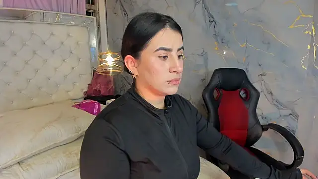 Snapshot of Nara_belen chatting on 05/28/26, 03:04 Nara belen online show from 05/28/26, 03:04
