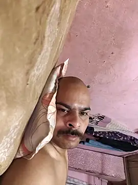 Snapshot of Vickyrajput009 chatting on 04/11/26, 06:45 Vickyrajput009 online show from 04/11/26, 06:45