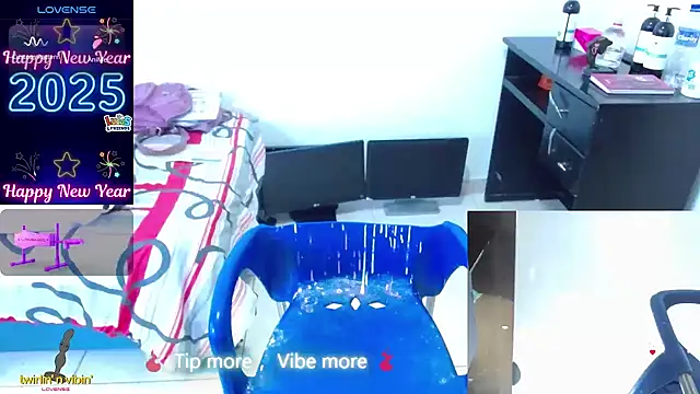 keyklin1 online show from 02/19/25, 09:47