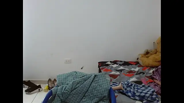 keyklin1 online show from 11/20/25, 11:43