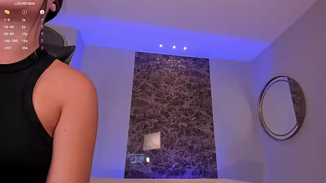 Snapshot of EllaClark chatting on 02/28/25, 02:20 EllaClark online show from 02/28/25, 02:20