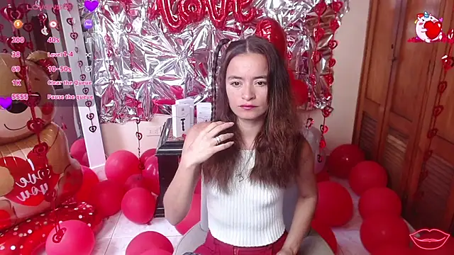 NicoleSantana online show from 02/18/26, 06:37