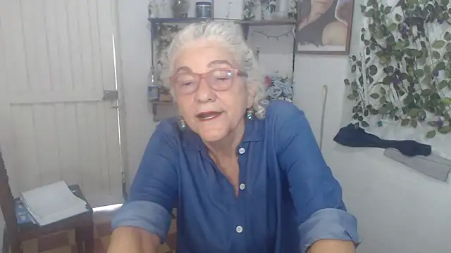 FunnyGrandma online show from 01/18/26, 08:34
