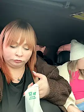 Model9798 online show from 12/22/25, 09:28