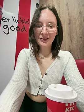 The Snowwhitee online show from 04/07/26, 09:10