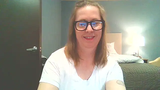 Snapshot of SweetandNaughty1 chatting on 01/05/25, 10:08 SweetandNaughty1 online show from 01/05/25, 10:08