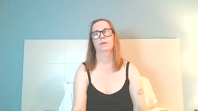 Snapshot of SweetandNaughty1 chatting on 01/10/25, 04:54 SweetandNaughty1 online show from 01/10/25, 04:54