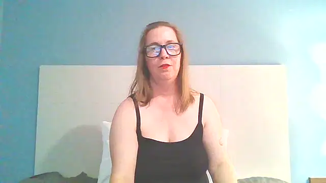 Snapshot of SweetandNaughty1 chatting on 01/30/25, 02:38 SweetandNaughty1 online show from 01/30/25, 02:38