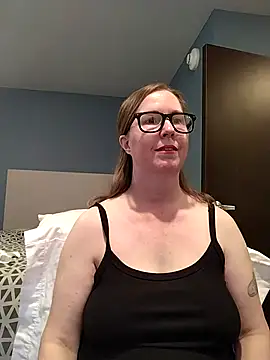 Snapshot of SweetandNaughty1 chatting on 10/18/25, 08:53 SweetandNaughty1 online show from 10/18/25, 08:53